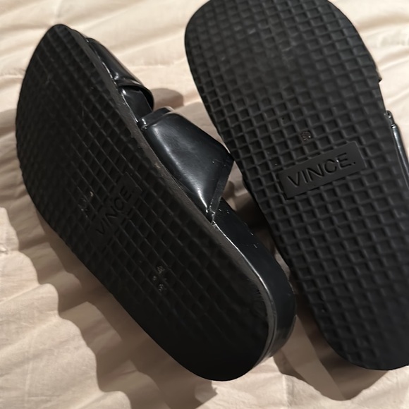 Vince black flats size 6 - Picture 5 of 5